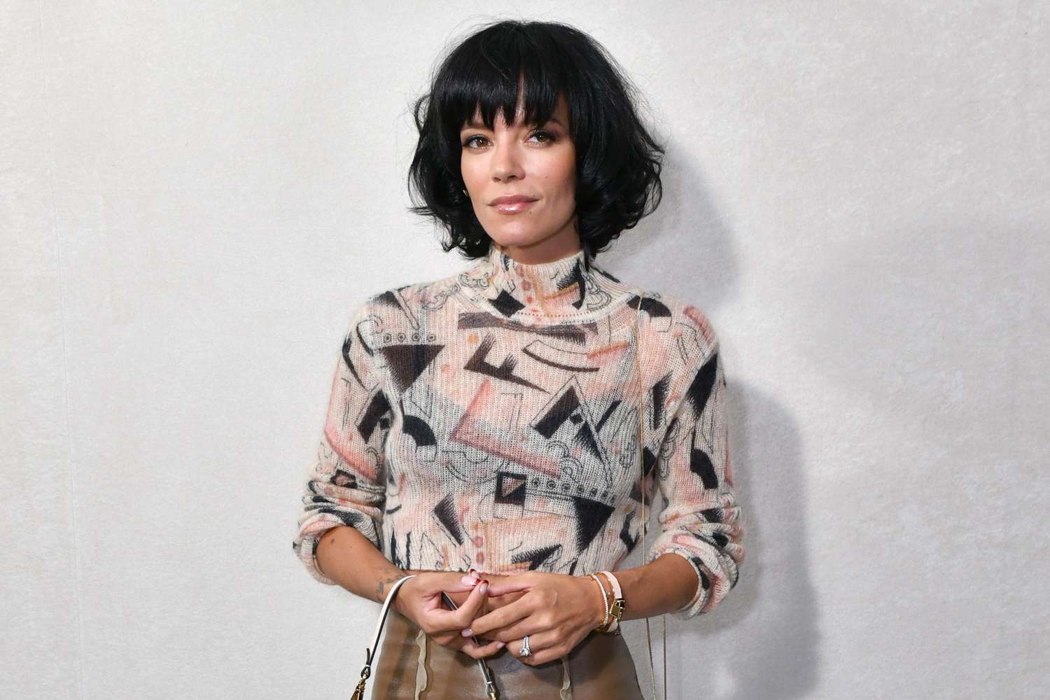 ¡Lily Allen revela su lucha emocional y su camino hacia la sanación personal!- Últimas noticias Ecuador